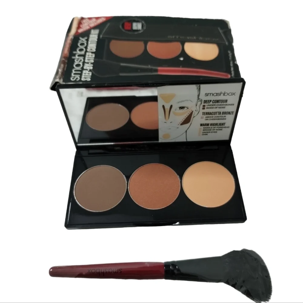 Smashbox Step-by-step Contour Kit Palette & Brush DEEP‎